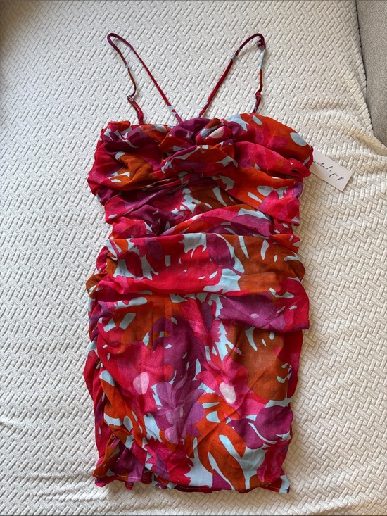 Petal & Pup Dresses & Skirts - NWT Petal & Pup Zuri Rosette Floral Mini Dress in Pink, Red & Orange